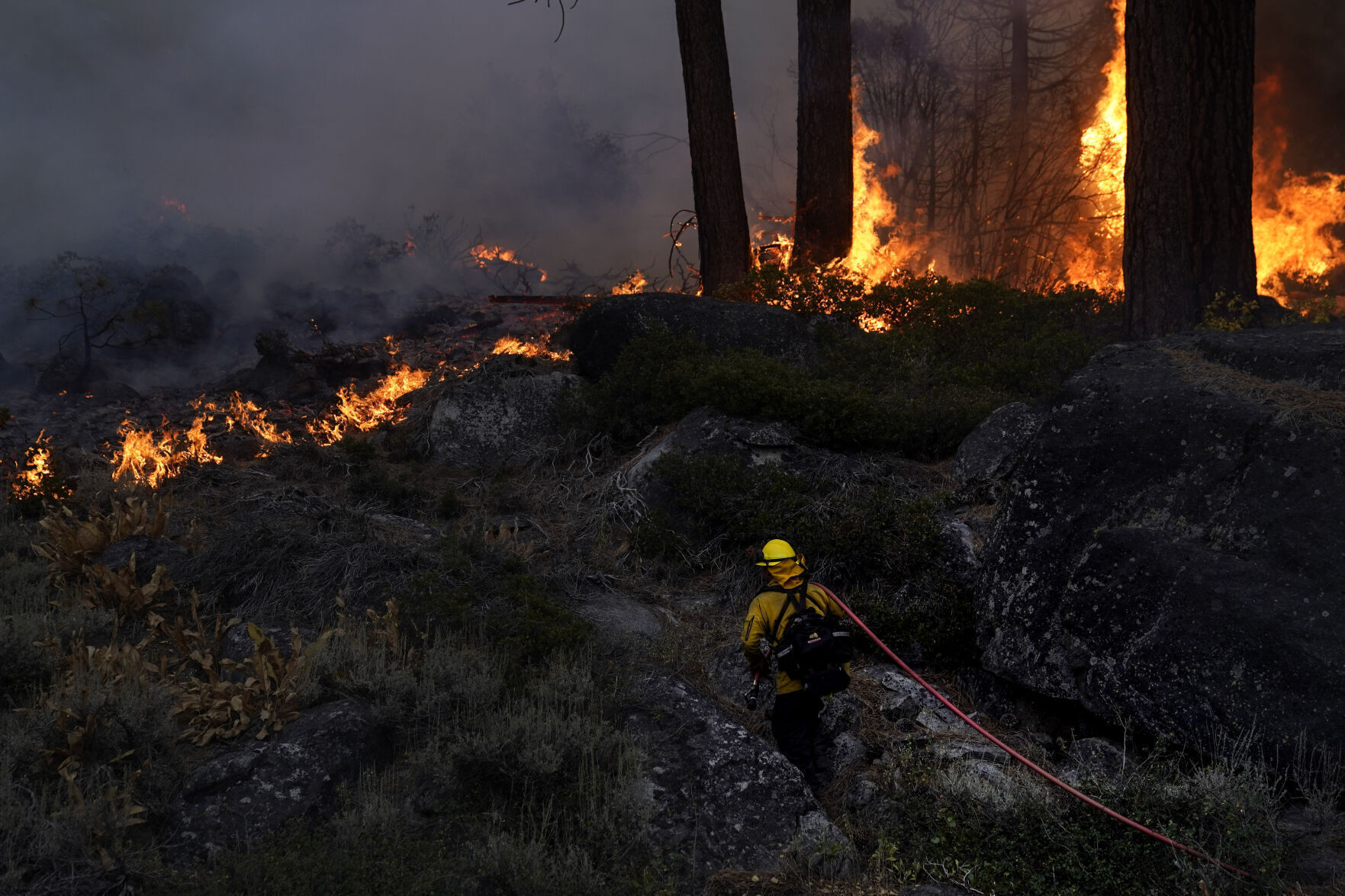 APTOPIX Western Wildfires